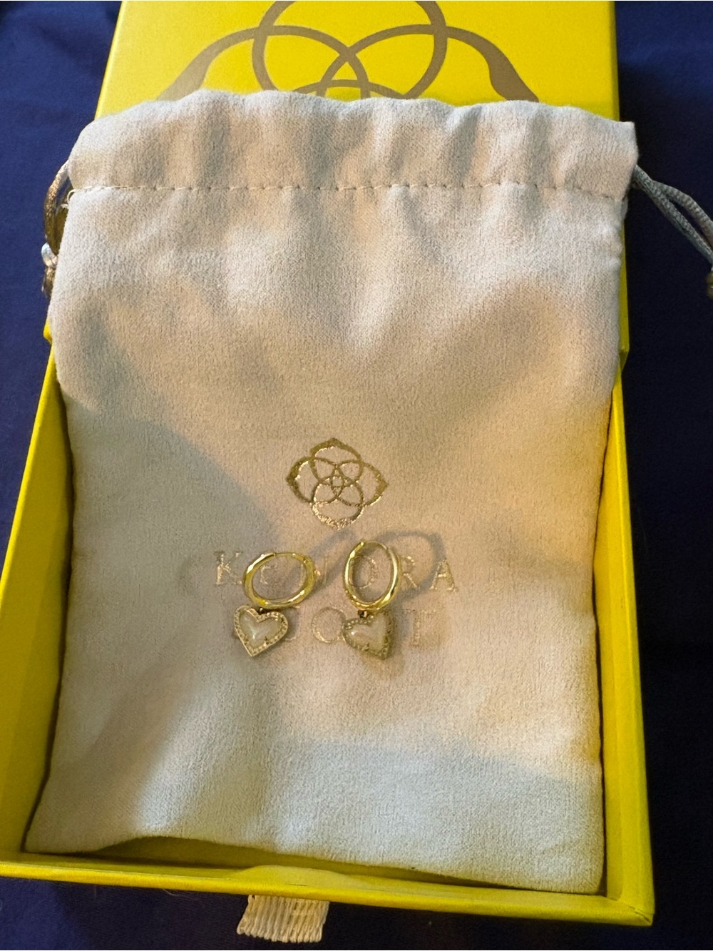 Kendra Scott Gold Heart Huggie Earrings - opalescent Ari